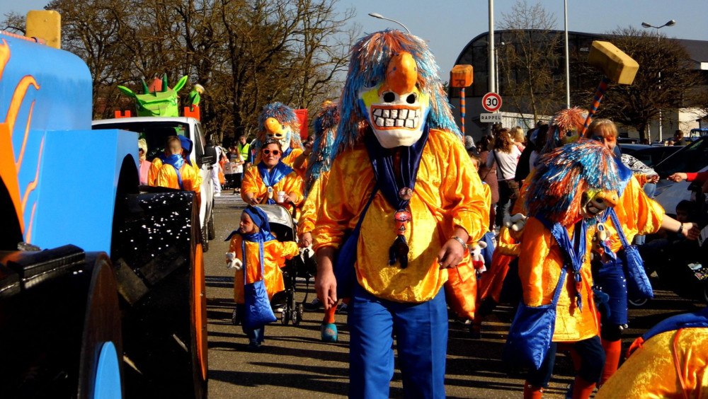 Lire l'article 'Carnavals : le plein de couleurs' | m2A et moi ! Le mag de Mulhouse Alsace Agglomération