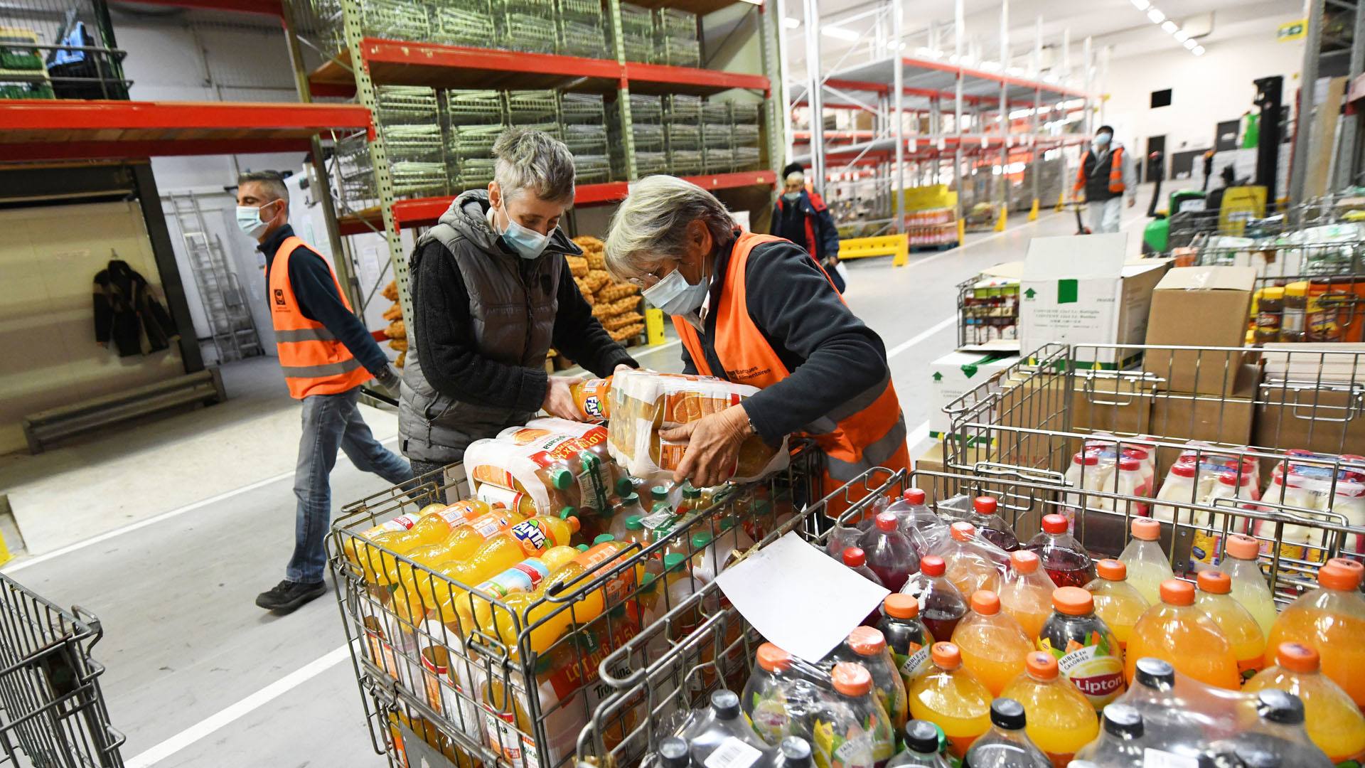 SOLIDARITE  Banque alimentaire du Haut-Rhin. [Diaporama] « Si chacun donne  un peu, ça fait beaucoup à la fin »