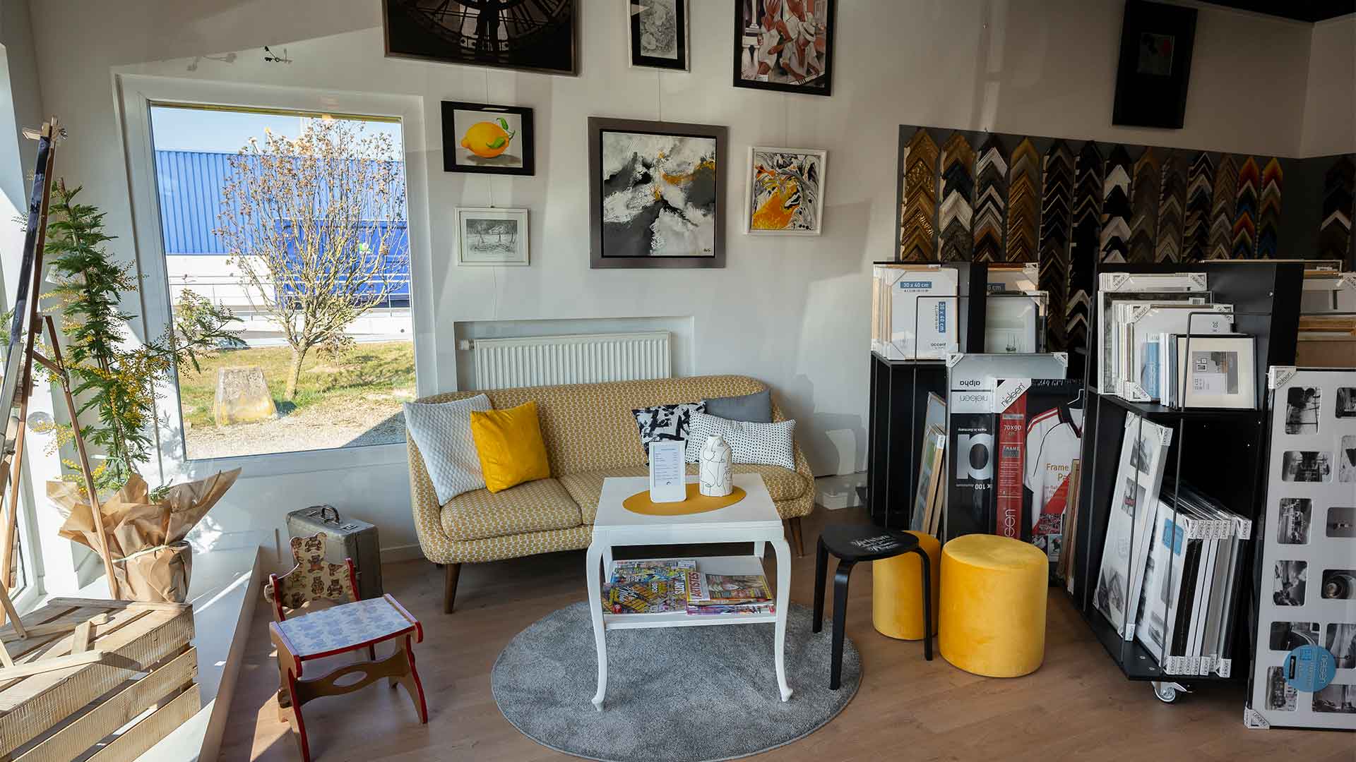Rixheim : la nouvelle ère de la boutique-atelier “Passion des Arts”, Le coin détente pour rêvasser, bouquiner ou prendre un café