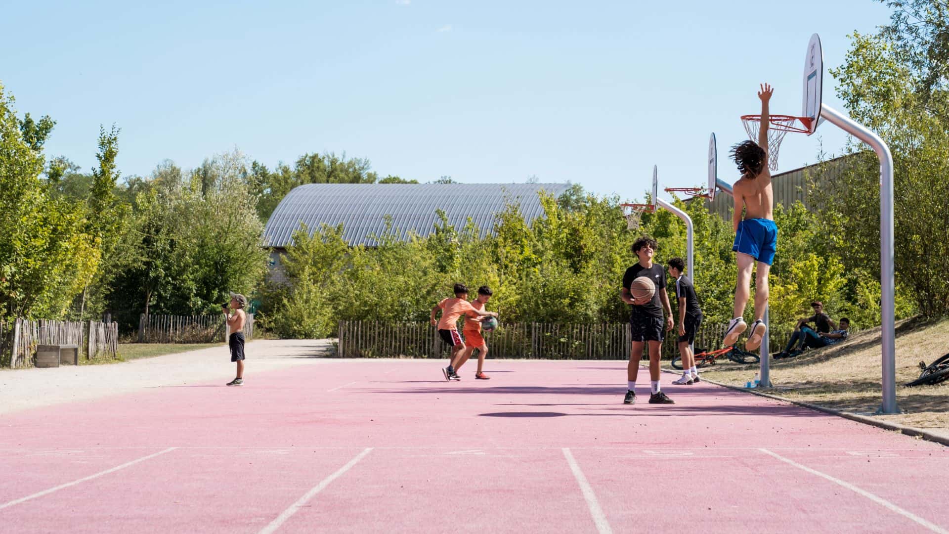 Parc des Gravières Kingersheim terrain de basket 