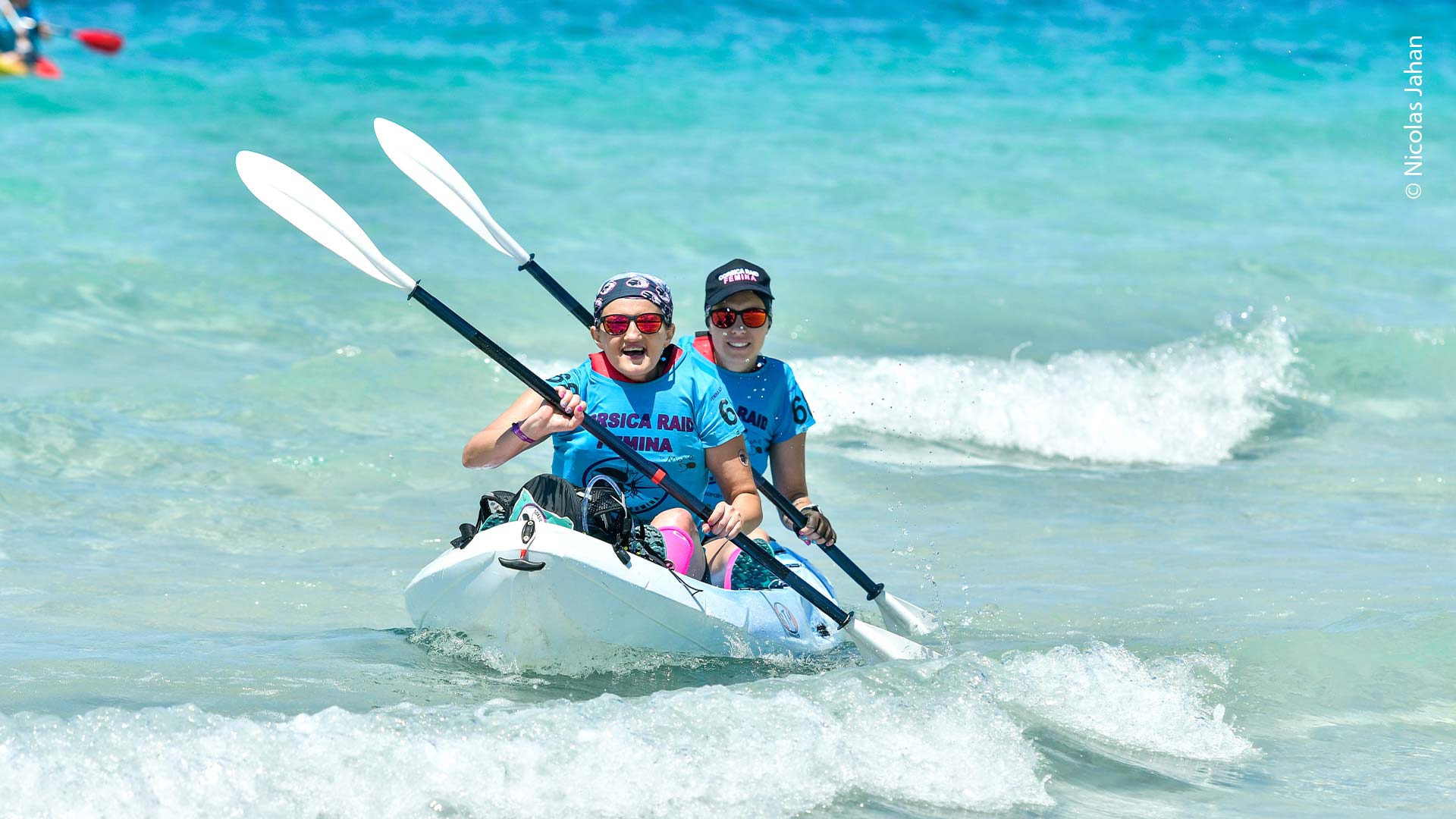 Marie-Anne et Marie - Épreuve du kayak en mer