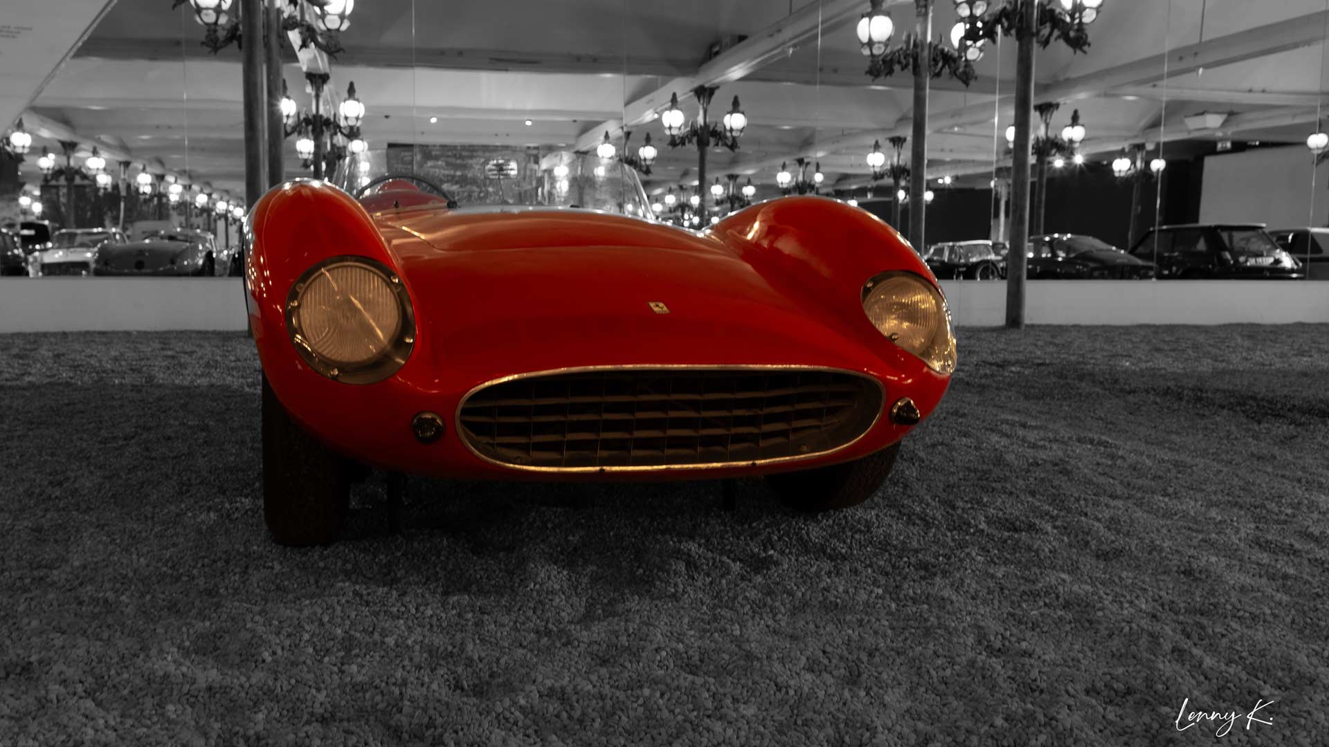 Voiture rouge exposée au Musée National de l'Automobile - Collection Schlumpf