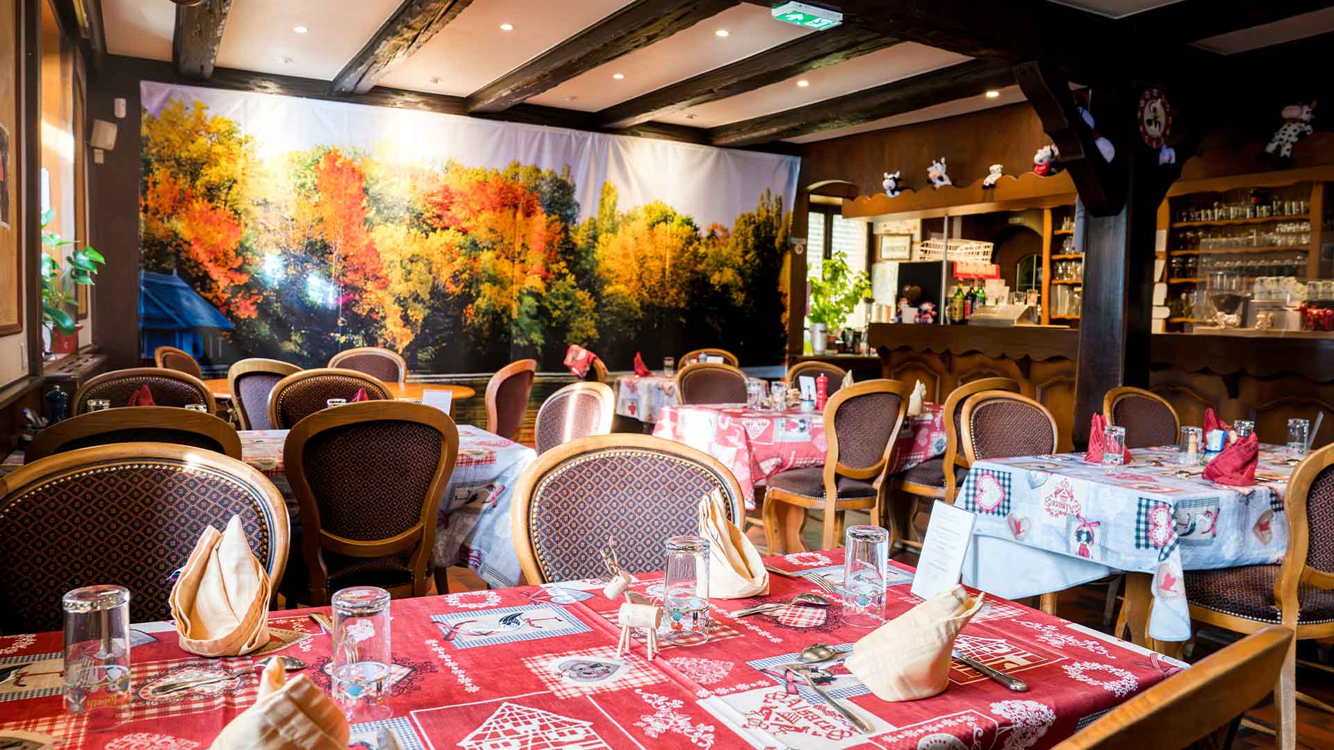 Salle du restaurant "Au Vieil Armand" à Berrwiller