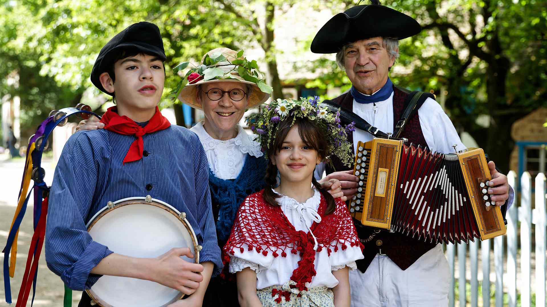 Le cortège du Feuillu de Pentecôte à Ungersheim