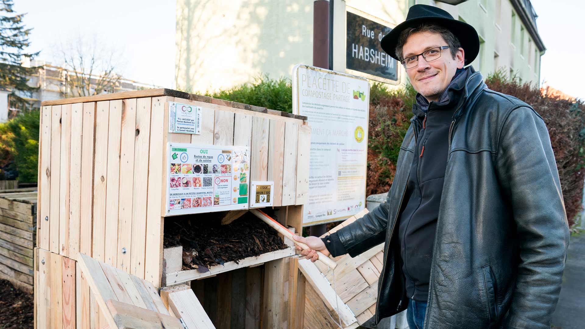 Florian Bombard, créateur du composteur inclusif à Riedisheim