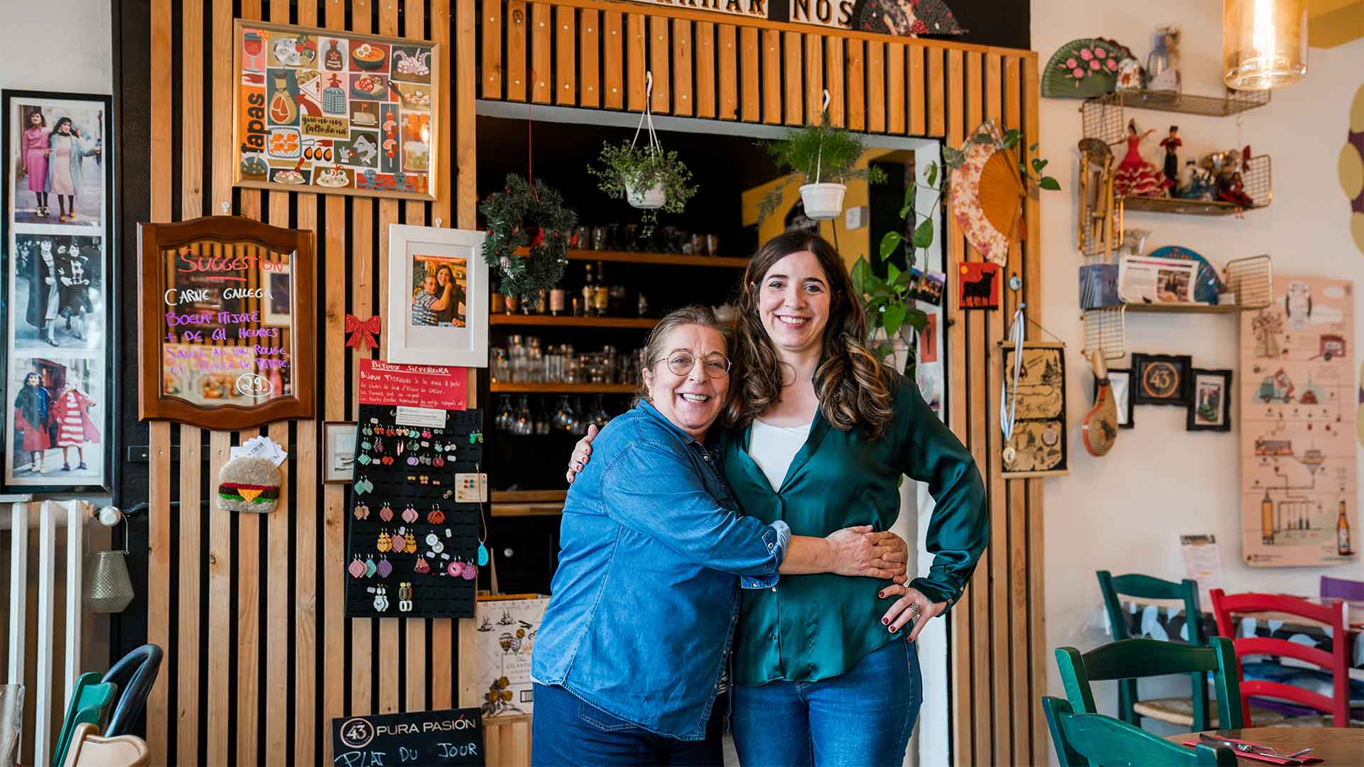 Esther et Marina, gérantes du restaurant "Los Buenos Dias" à Mulhouse