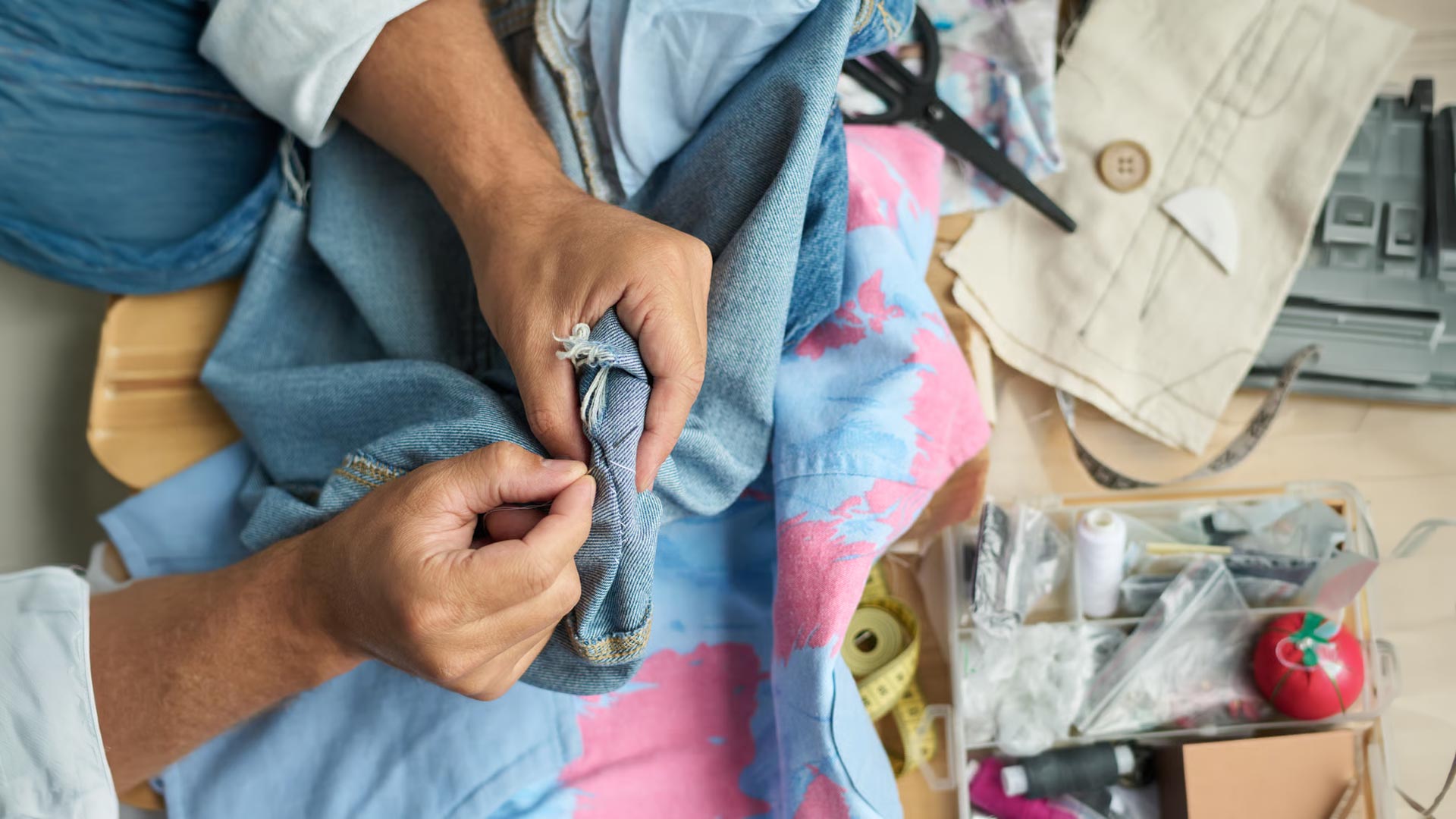 Conseils pour donner une seconde vie à ses vêtements à Mulhouse SERD